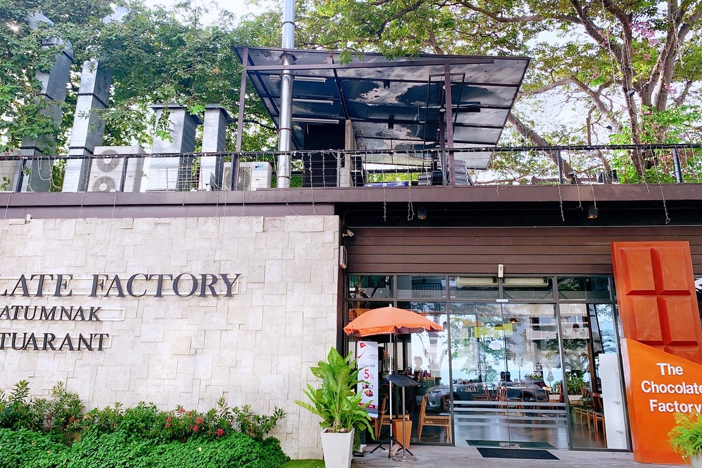 泰國芭達雅｜The Chocolate Factory Pattaya Khao Pratumnak，世界糕點比賽冠軍，泰國芭達雅十大餐廳，坐擁無敵夕陽美景 @飛天璇的口袋