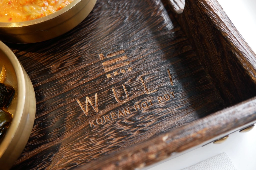 無理 Wuli｜網美系韓式鍋物餐廳，夢幻的Tiffany藍設計，還有可愛的盪秋千 @飛天璇的口袋