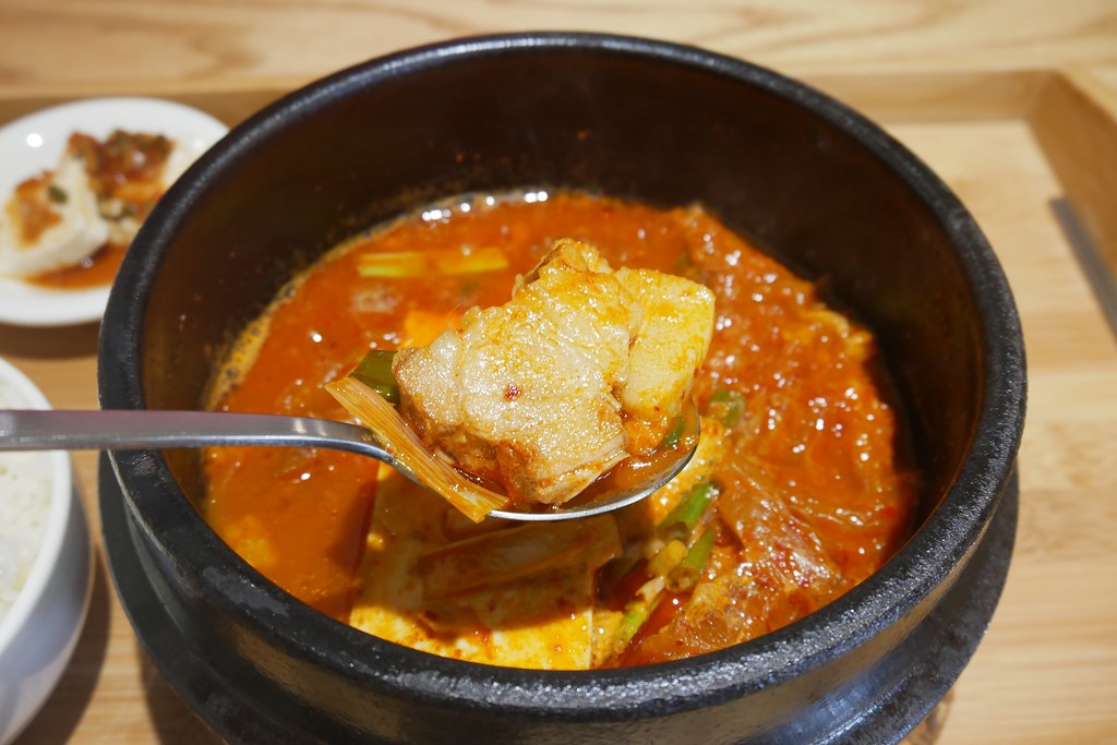 【台中北屯】韓國餐桌，來自韓國大邱的美味，使用新鮮食材道地韓國料理 @飛天璇的口袋