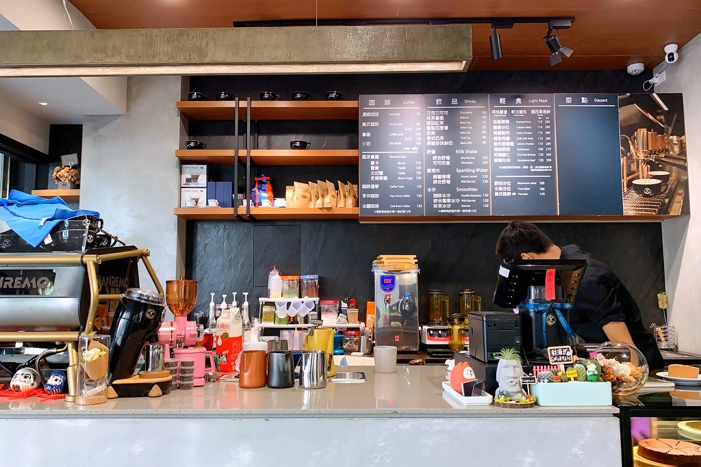 Cuppa VV Cafe：溫馨有質感的早午餐店，台中IG打卡網美餐廳，鄰近科博館商圈 @飛天璇的口袋