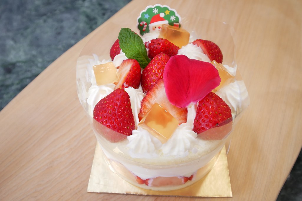 【台中美食】草莓季限定~精選13間台中好吃草莓蛋糕，酸酸甜甜幸福過整個冬天 @飛天璇的口袋