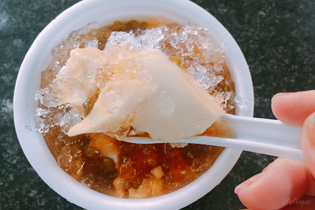 【台中北屯】一點利無名豆花：一碗只要$20元，冷的熱的都有，簡單樸實的古早味 @飛天璇的口袋