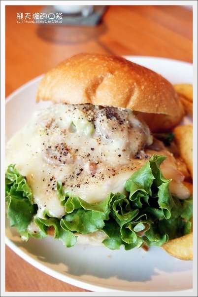 【台中美食】田樂．for Farm Burger。漢堡好吃，價格小貴！ @飛天璇的口袋